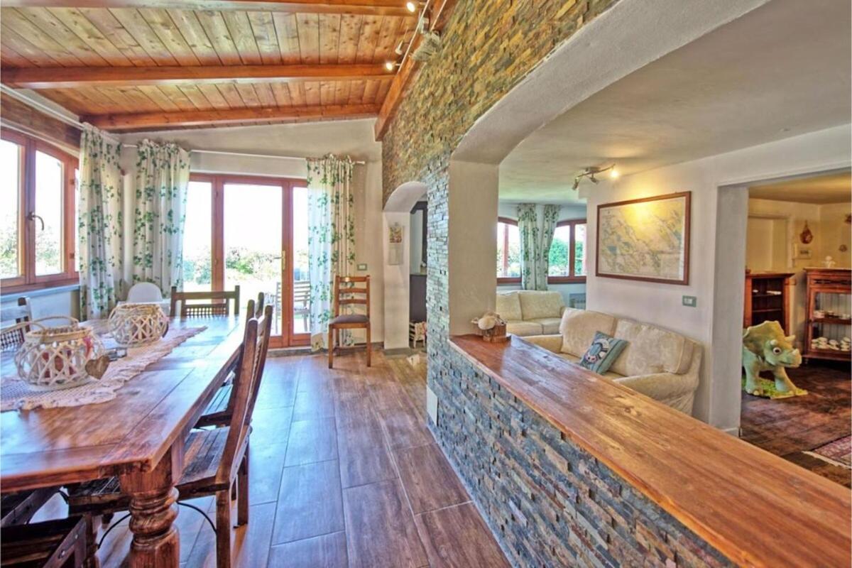 La Casa Fra Gli Ulivi Luxury Apartments With Pool Near Cinque Terre And Tuscany Monte Marcello Luaran gambar