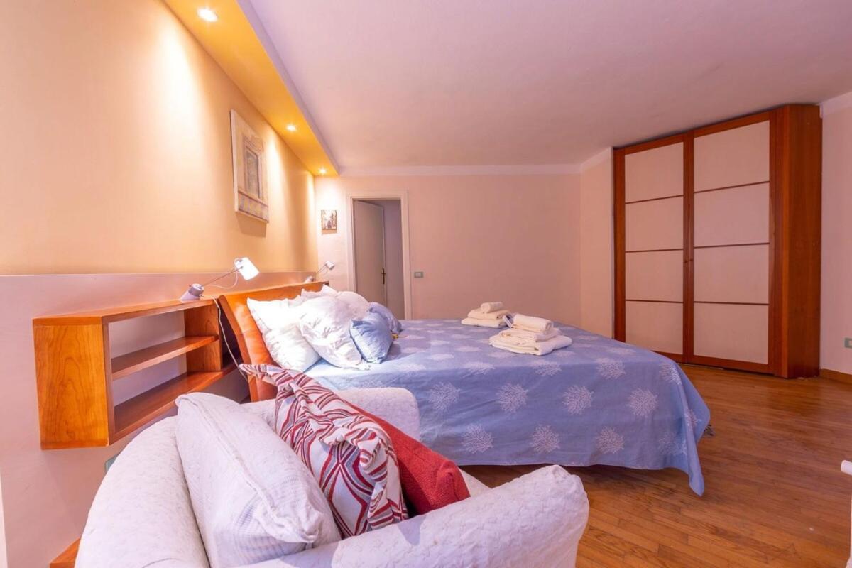 La Casa Fra Gli Ulivi Luxury Apartments With Pool Near Cinque Terre And Tuscany Monte Marcello Luaran gambar