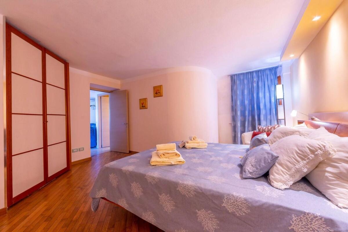La Casa Fra Gli Ulivi Luxury Apartments With Pool Near Cinque Terre And Tuscany Monte Marcello Luaran gambar