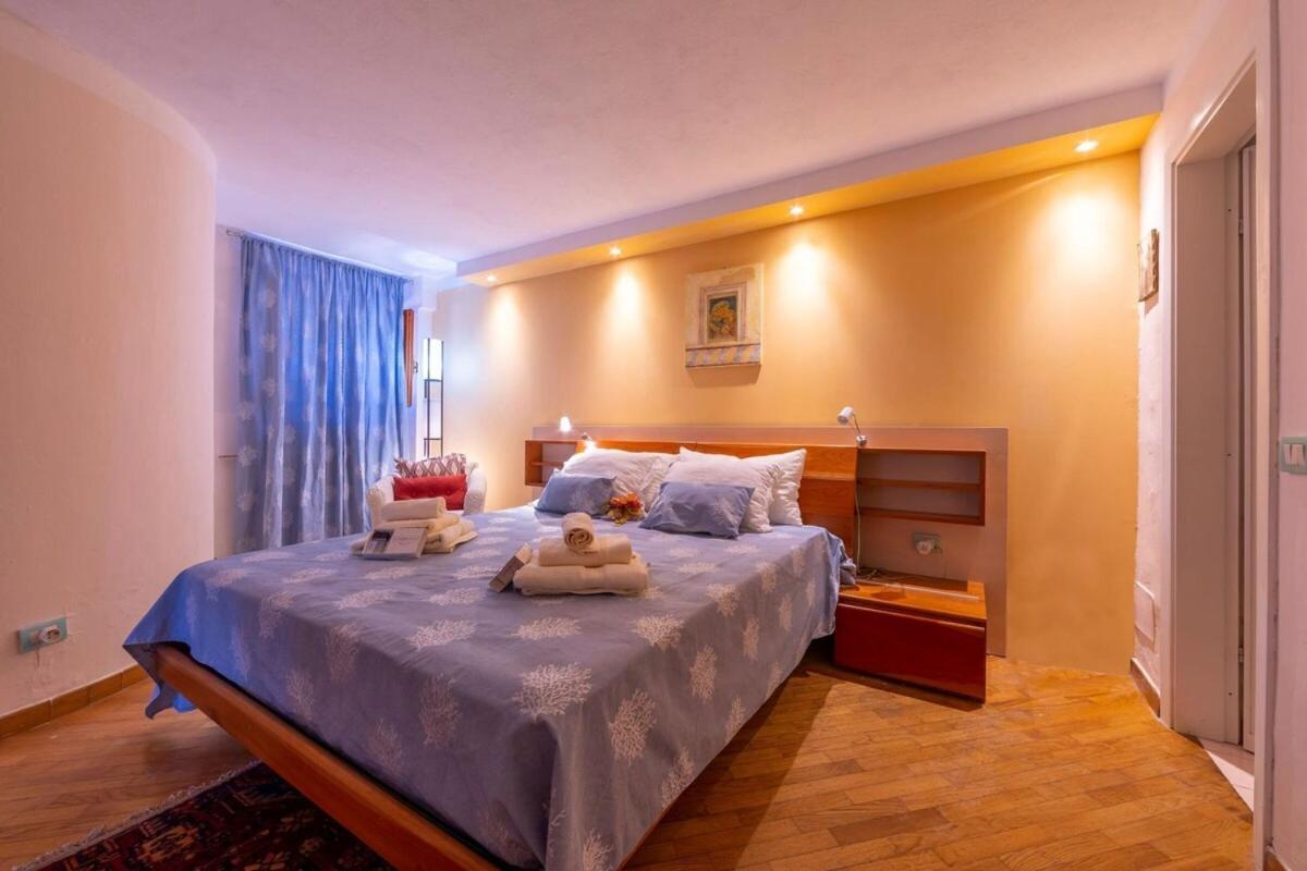 La Casa Fra Gli Ulivi Luxury Apartments With Pool Near Cinque Terre And Tuscany Monte Marcello Luaran gambar
